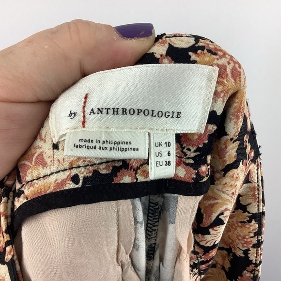 Anthropologie Diandra Floral Pleated Joggers - Picture 3 of 8